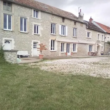 Maison De Campagne Hébergement de vacances Prouilly
